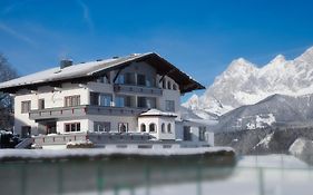 Haus Central